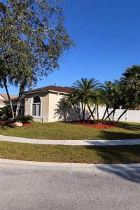 14205 NW 21st St, Pembroke Pines, Florida 33028, Stati Uniti