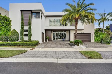 10223 NW 75th Ter ., Doral, Florida 33178, Stati Uniti