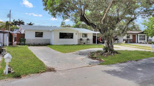 5220 SW 57th St, Davie, Florida 33314, USA
