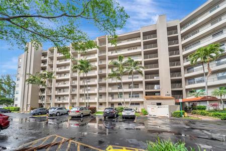 3940 Inverrary Blvd 303-A, Lauderhill, Florida 33319, USA