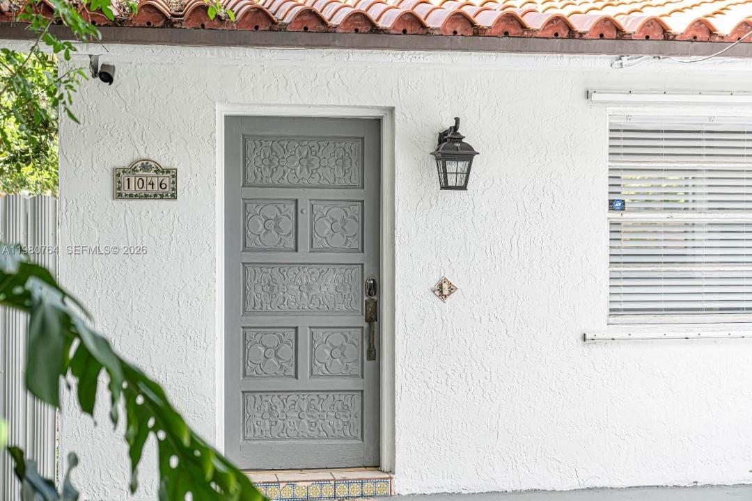 1044 SW 13th Ct 2, Miami, Florida 33135, Stati Uniti
