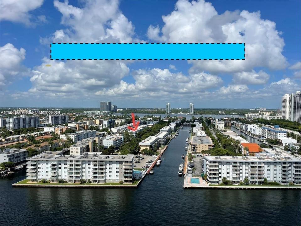 3550 NE 169th St 303, North Miami Beach, Flórida 33160, Estados Unidos