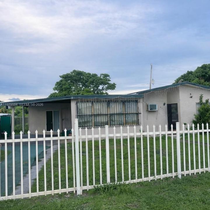 631 Jann Ave, Opa-Locka, Florida 33054, USA
