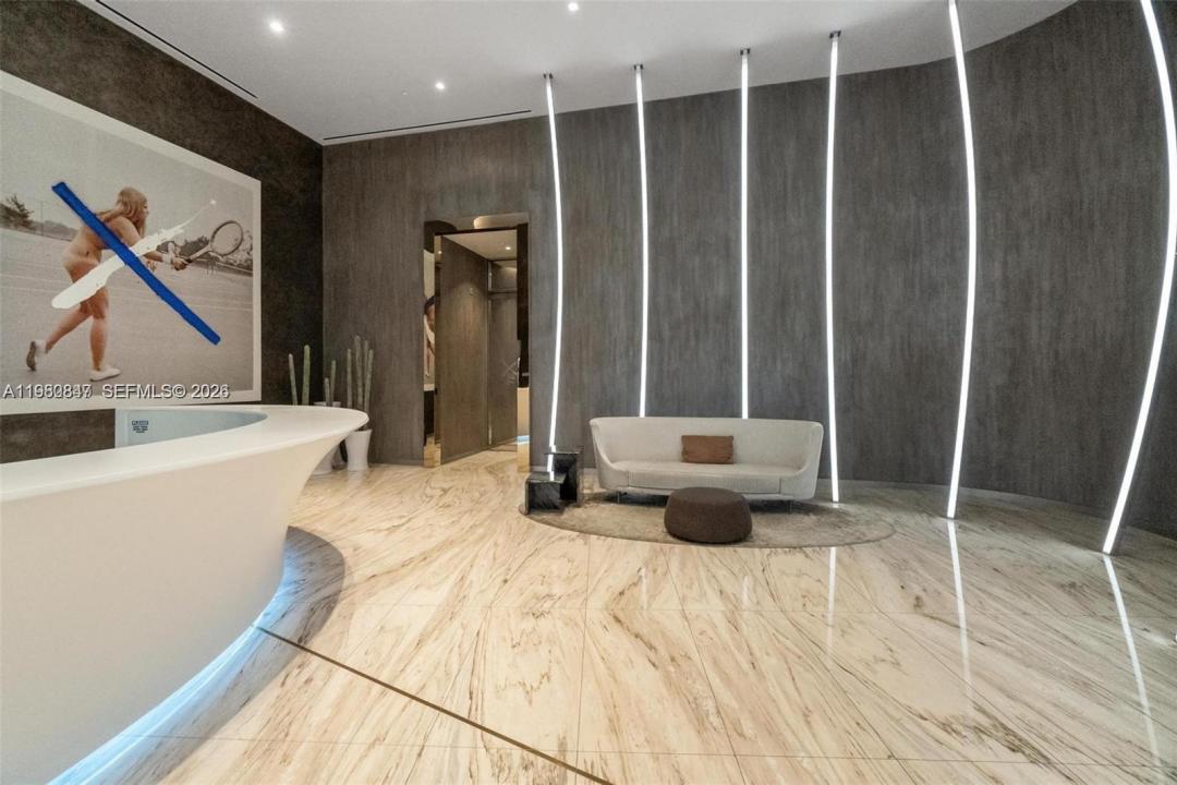1000 Brickell Plz 3310, Miami, Floride 33131, États-Unis