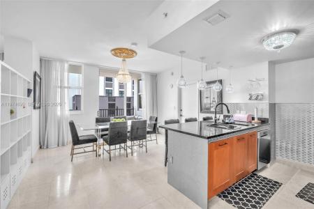 4100 Salzedo St 519, Coral Gables, Florida 33146, USA