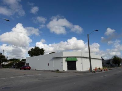 102 NW 22nd Ave, Miami, Florida 33125, USA