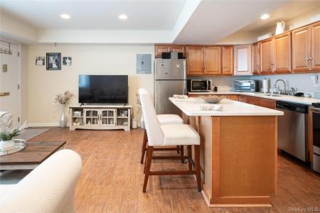 50 West Street, Harrison, New York 10528, Amerika Birleşik Devletleri