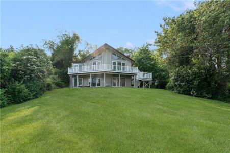 117 Indian Avenue, Portsmouth, Rhode Island 02871, États-Unis