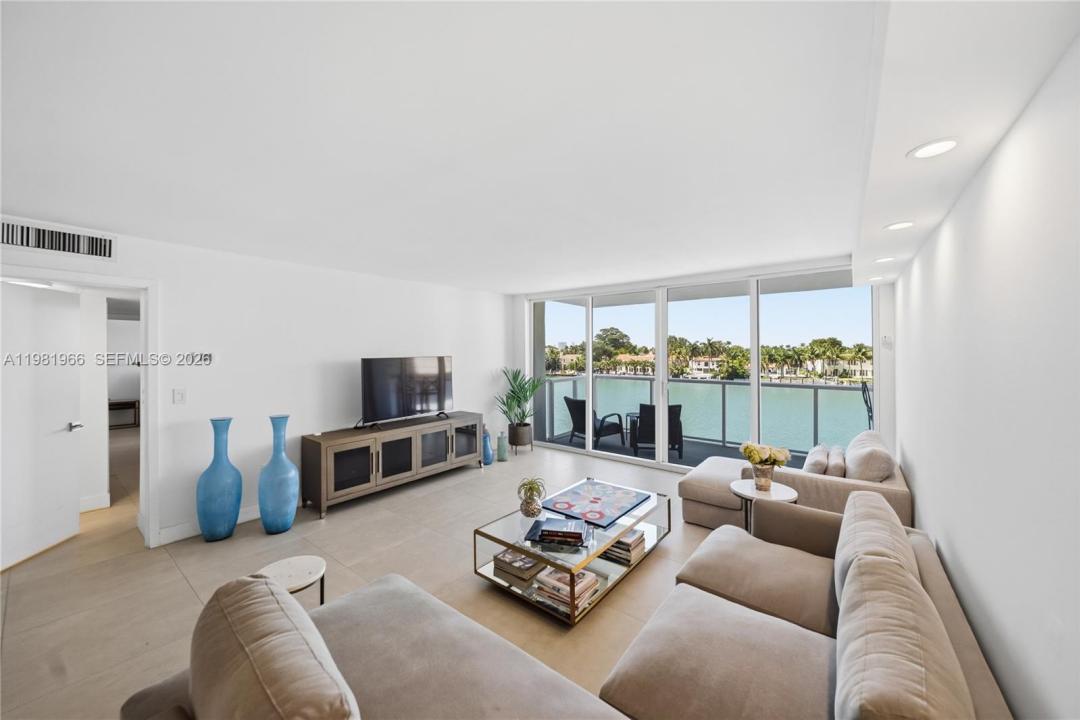 5750 Collins Ave 4F, Miami Beach, Florida 33140, USA