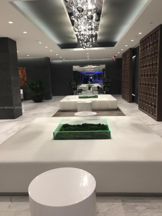 400 Sunny Isles Blvd 1701, Sunny Isles Beach, Floride 33160, États-Unis