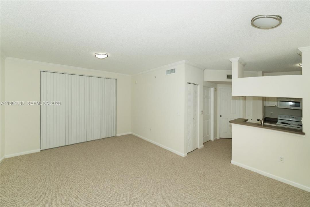 17145 N Bay Rd 4203, Sunny Isles Beach, Floride 33160, États-Unis