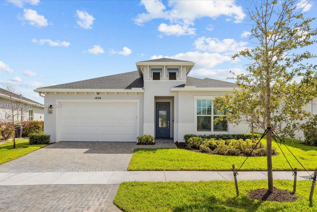 1204 SE Woodbine Rd, Port St. Lucie, Floride 34984, États-Unis