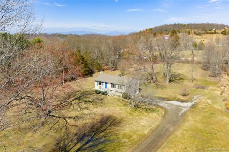 9 Ferrara Drive, Rhinebeck, نيويورك 12572, الولايات المتحدة