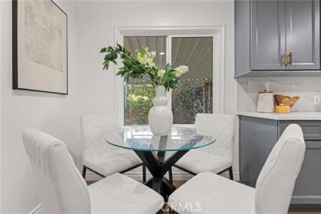 N Rosewood Avenue, Santa Ana, كاليفورنيا 92706, الولايات المتحدة