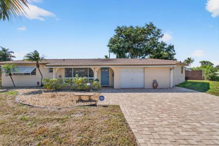 301 SE 8th Avenue, Deerfield Beach, Florida 33441