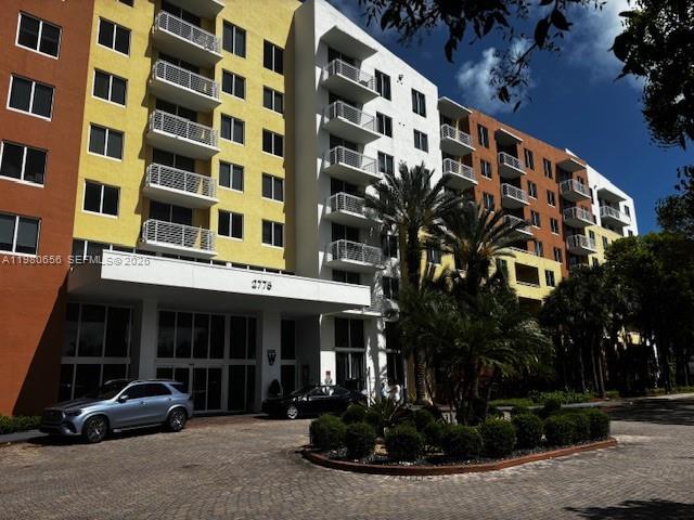 2775 NE 187th St 512, Aventura, Floride 33180, États-Unis