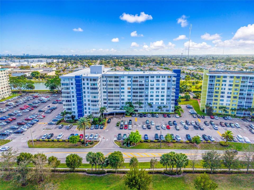 4350 Hillcrest Dr 200, Hollywood, Floride 33021, États-Unis