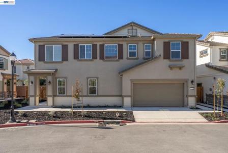 Mindy Way, Pittsburg, Californie 94565, États-Unis
