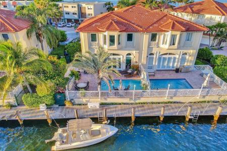 3942 NE 171st St 4A, North Miami Beach, Floride 33160, États-Unis