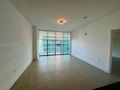 79 SW 12th St 3309-S, Miami, Florida 33130, USA