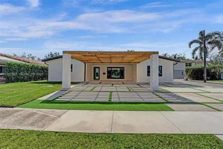 915 NW 7th St, Dania Beach, Florida 33004, Estados Unidos