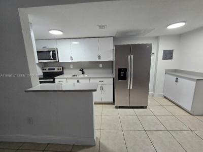 3901 SW 112th Ave 38, Miami, फ्लोरिडा 33165, संयुक्त राज्य अमेरिका