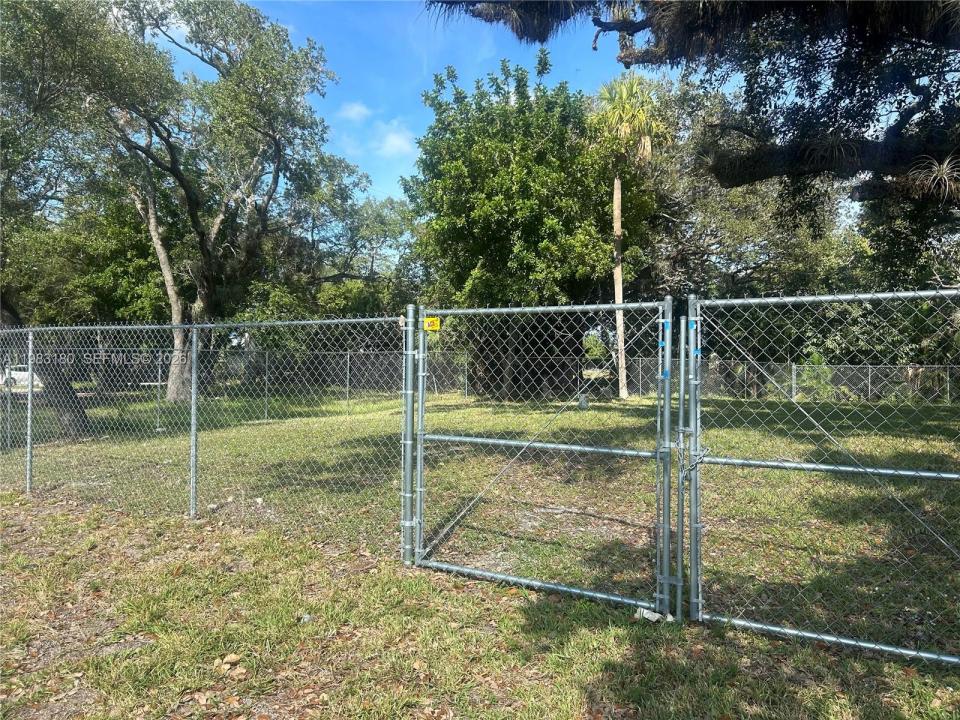 2551 SW 36th St, Dania Beach, Floride 33312, États-Unis