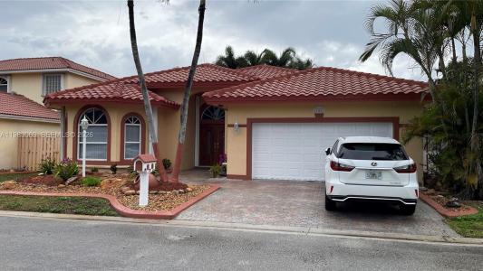 11581 SW 10th Ct, Pembroke Pines, Florida 33025, USA