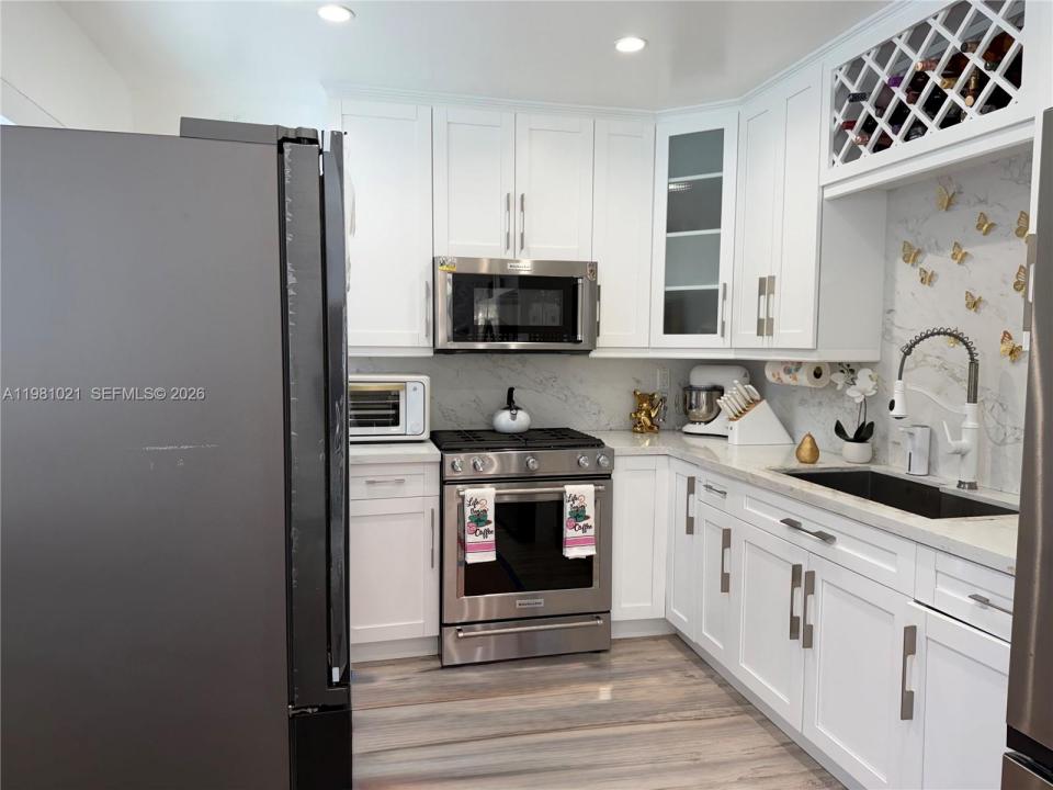 2250 NW 196th St n/a, Miami Gardens, Florida 33056