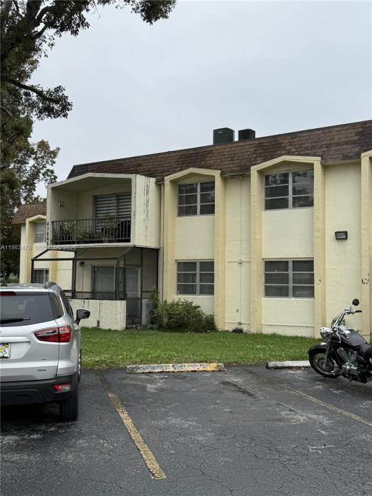 7845 Miller Dr A204, Miami, Florida 33155, Stati Uniti