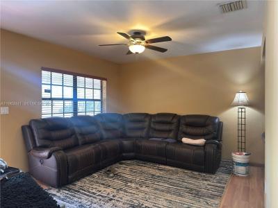 2660 SW 36th Ave, Miami, Florida 33133, USA