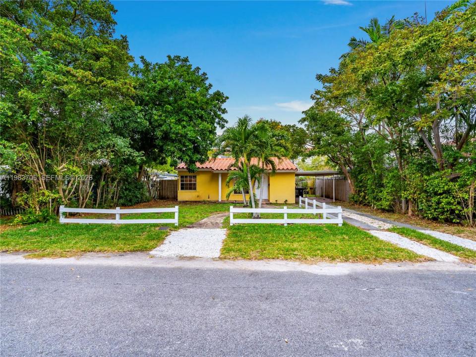 1125 NE 10th Ave, Fort Lauderdale, Flórida 33304, Estados Unidos