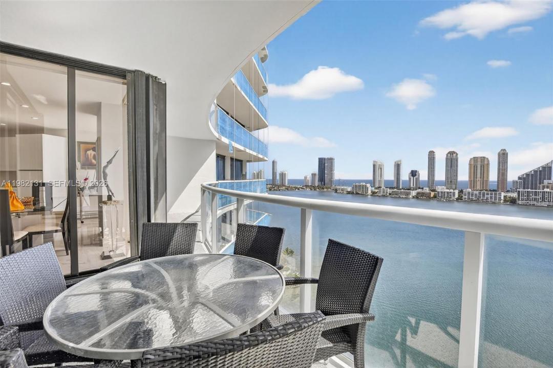4000 Island Blvd 2301, Aventura, Floride 33160, États-Unis
