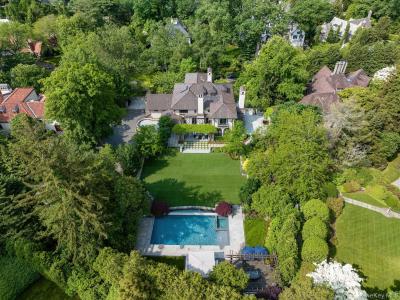 47 Masterton Road, Eastchester, New York 10708, USA