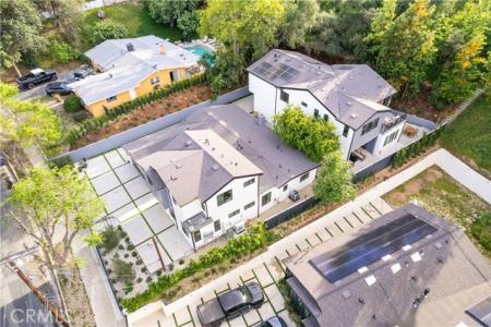 Oso, Woodland Hills, Californie 91367, États-Unis