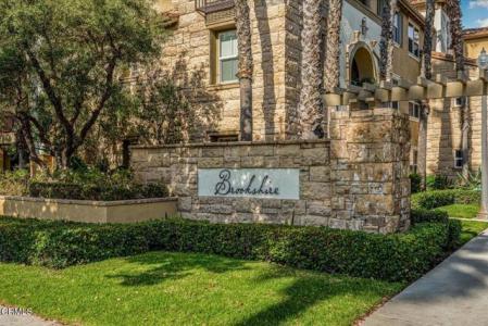 Riverdale Court, Camarillo, Калифорния 93012, Соединенные Штаты