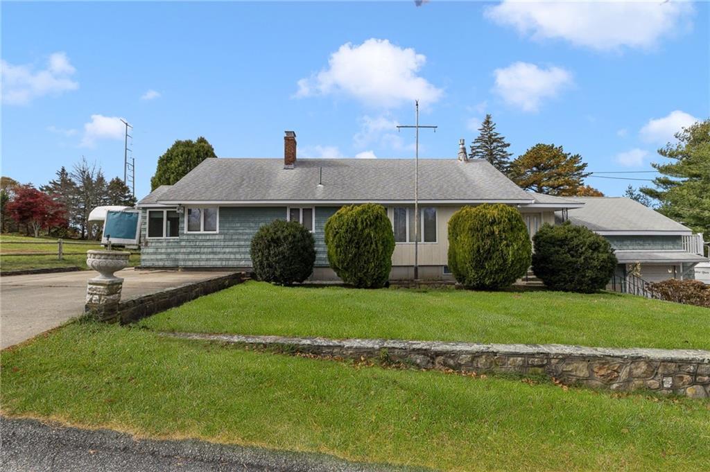 26 Chardon Drive, Portsmouth, Rhode Island 02871