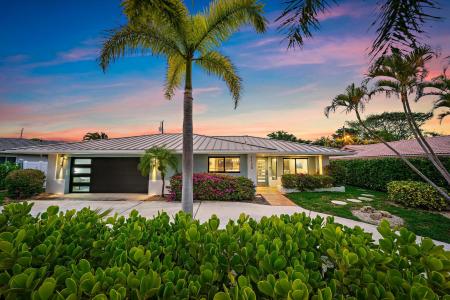 1120 Singer Drive, Riviera Beach, Florida 33404