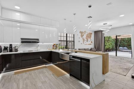 11174 NW 72nd Pl, Parkland, Florida 33076, USA