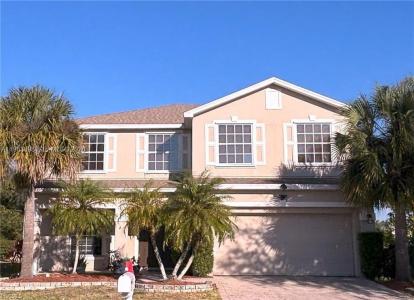 8042 Silver Birch Way, Lehigh Acres, Florida 33971, USA