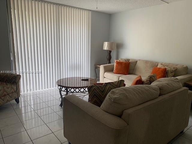 5530 NW 44th St 111C, Lauderhill, Floride 33319, États-Unis
