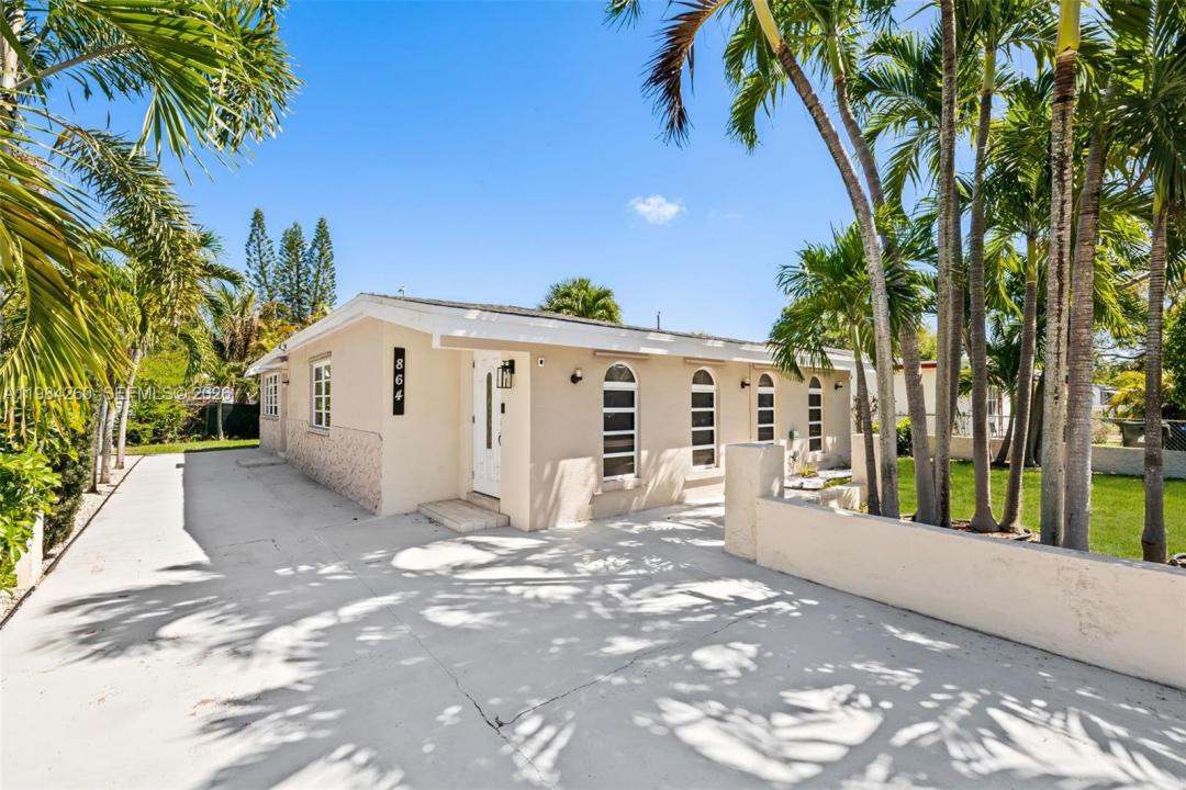 864 NW 16th Ter, Fort Lauderdale, Floride 33311, États-Unis