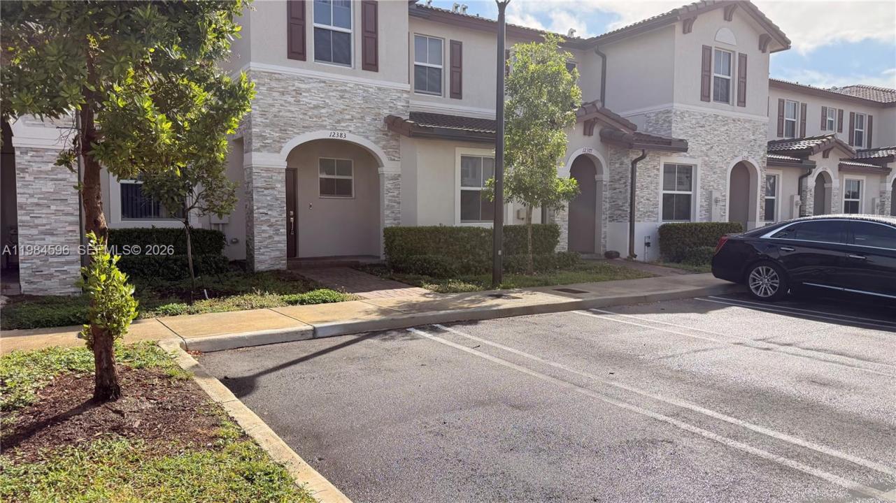 12383 NW 23rd Ct, Miami, Florida 33167, Stati Uniti