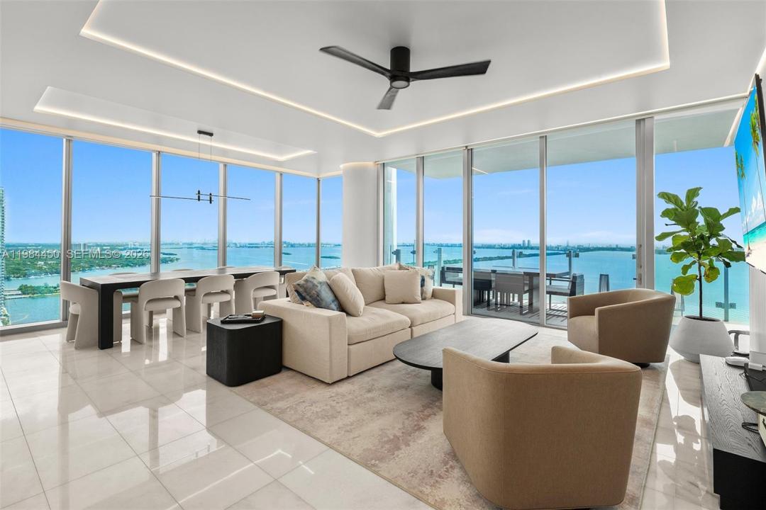 700 NE 26th Ter 3401, Miami, Floride 33137, États-Unis