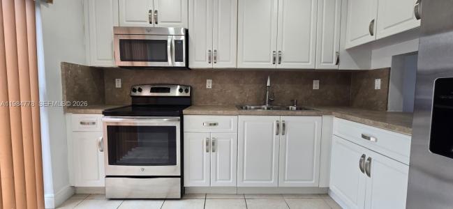 6345 SW 138th Ct 102, Miami, Florida 33183, USA