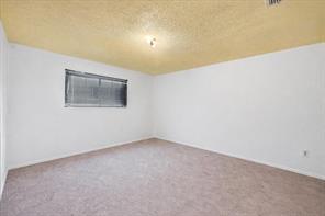 6805 Wagonet Road, Forest Hill, Texas 76140, Stati Uniti