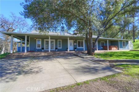 Scrubby Oak, Mariposa, Californie 95338, États-Unis