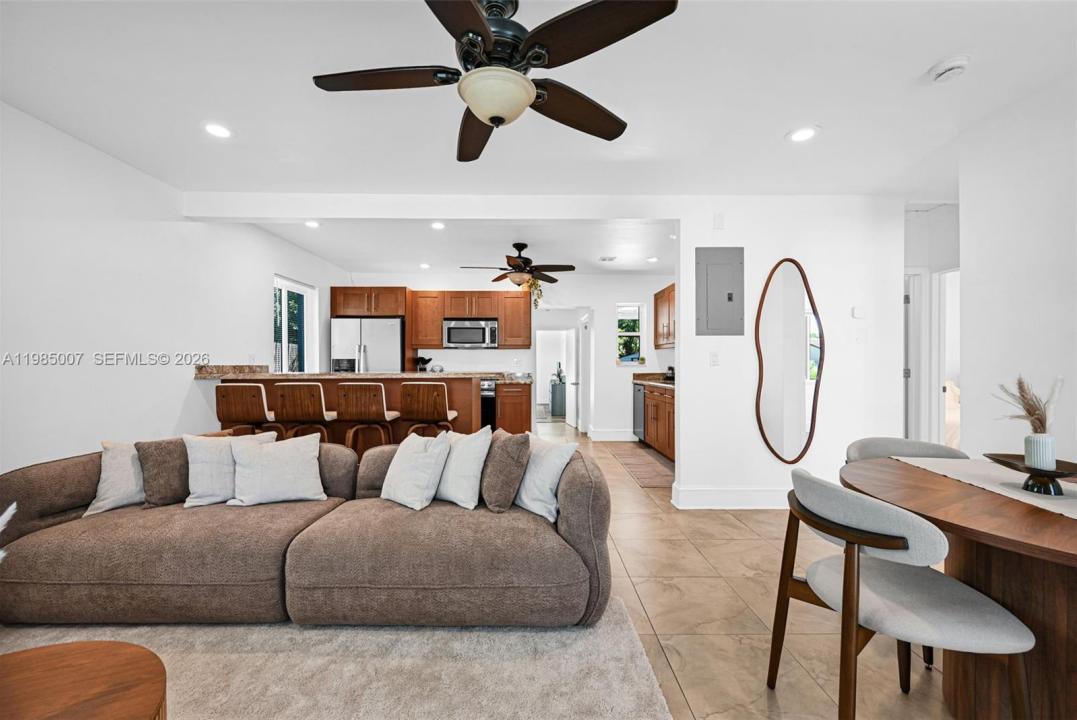 1328 N Andrews Ave, Fort Lauderdale, Floride 33311, États-Unis
