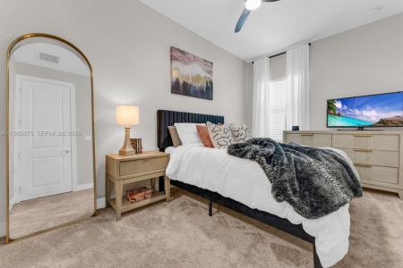 8351 NW 7th Ct, Plantation, فلوريدا 33324, الولايات المتحدة