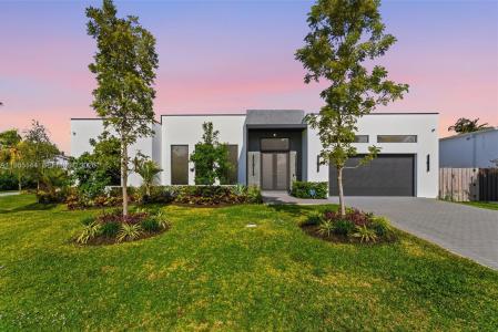 301 NE 27th Dr, Wilton Manors, Florida 33334